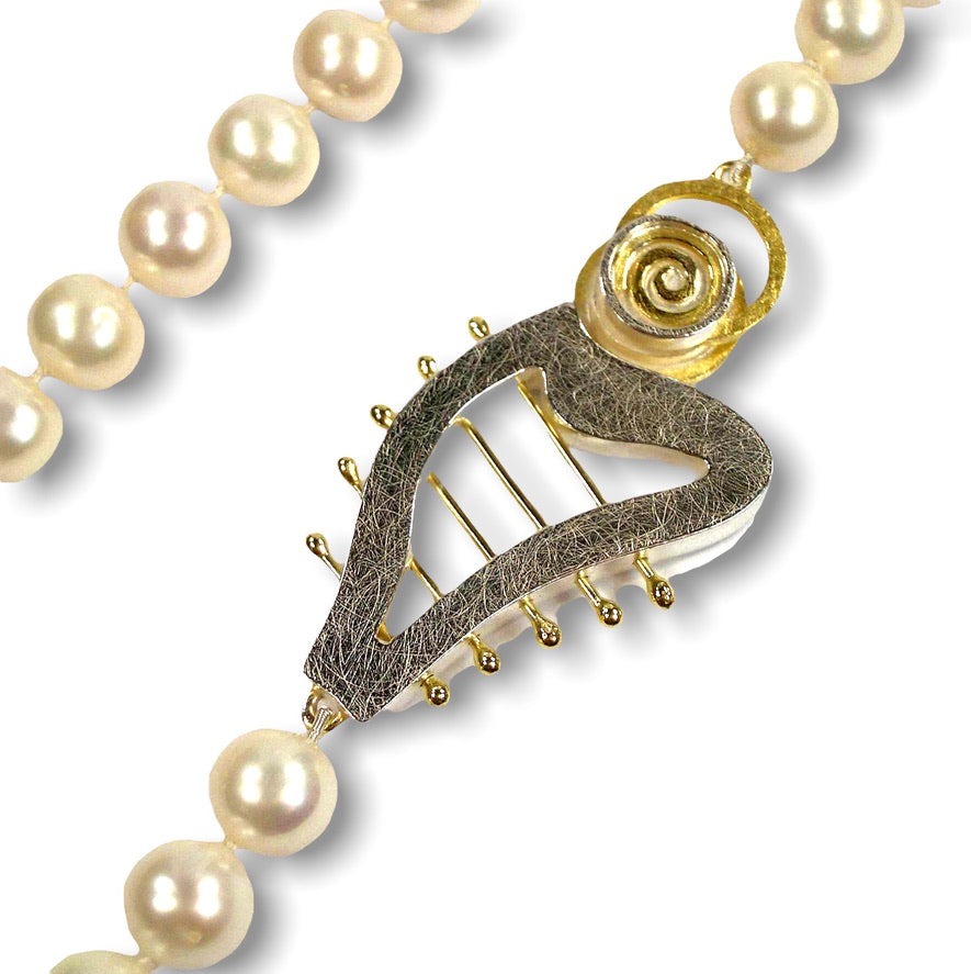 Gillian&#39;s Custom Bespoke White Pearl Necklace With Harp Box Clasp | In Silver And 18ct Yellow Gold