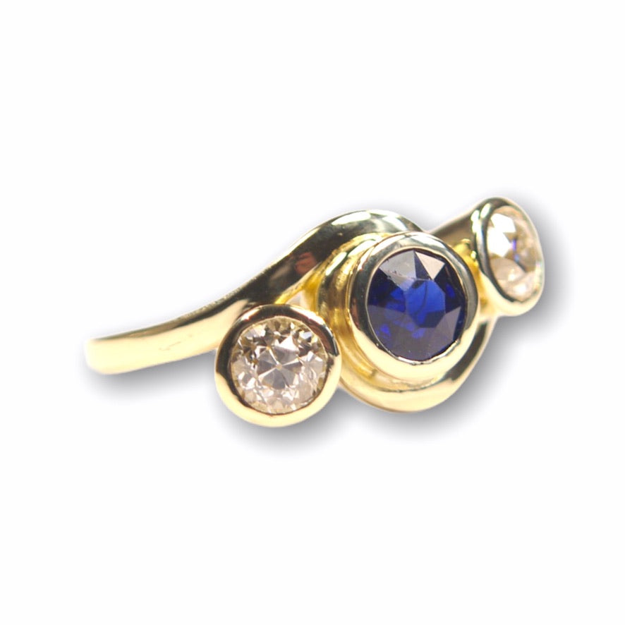 Elsie&#39;s Custom Bespoke Curl Curve Twist Ring  | In Remodelled 18ct Yellow Gold | Set With Her Own Blue Sapphire And Diamonds