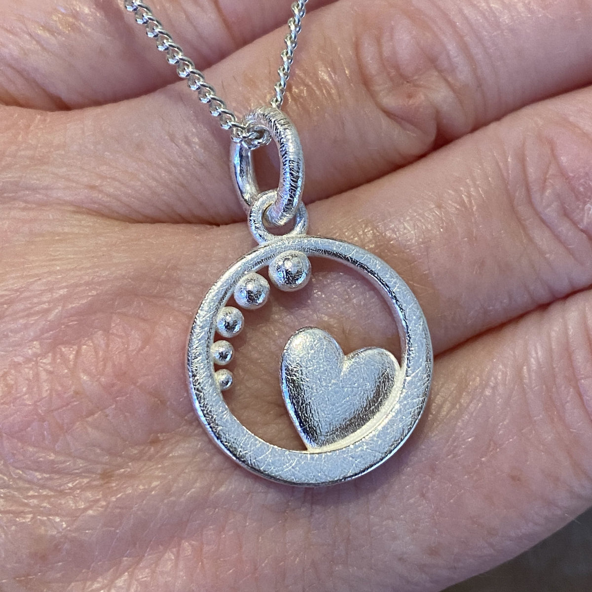 Love On The Side Framed Charm | Silver Pendant