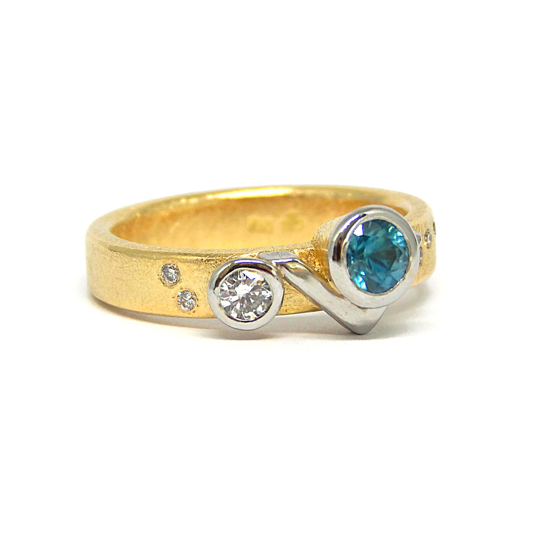 Roccio&#39;s Custom Bespoke Sea Shore Shaped Stacker Ring | In 18ct Yellow Gold And Platinum | Set With Blue Zircon And Diamonds