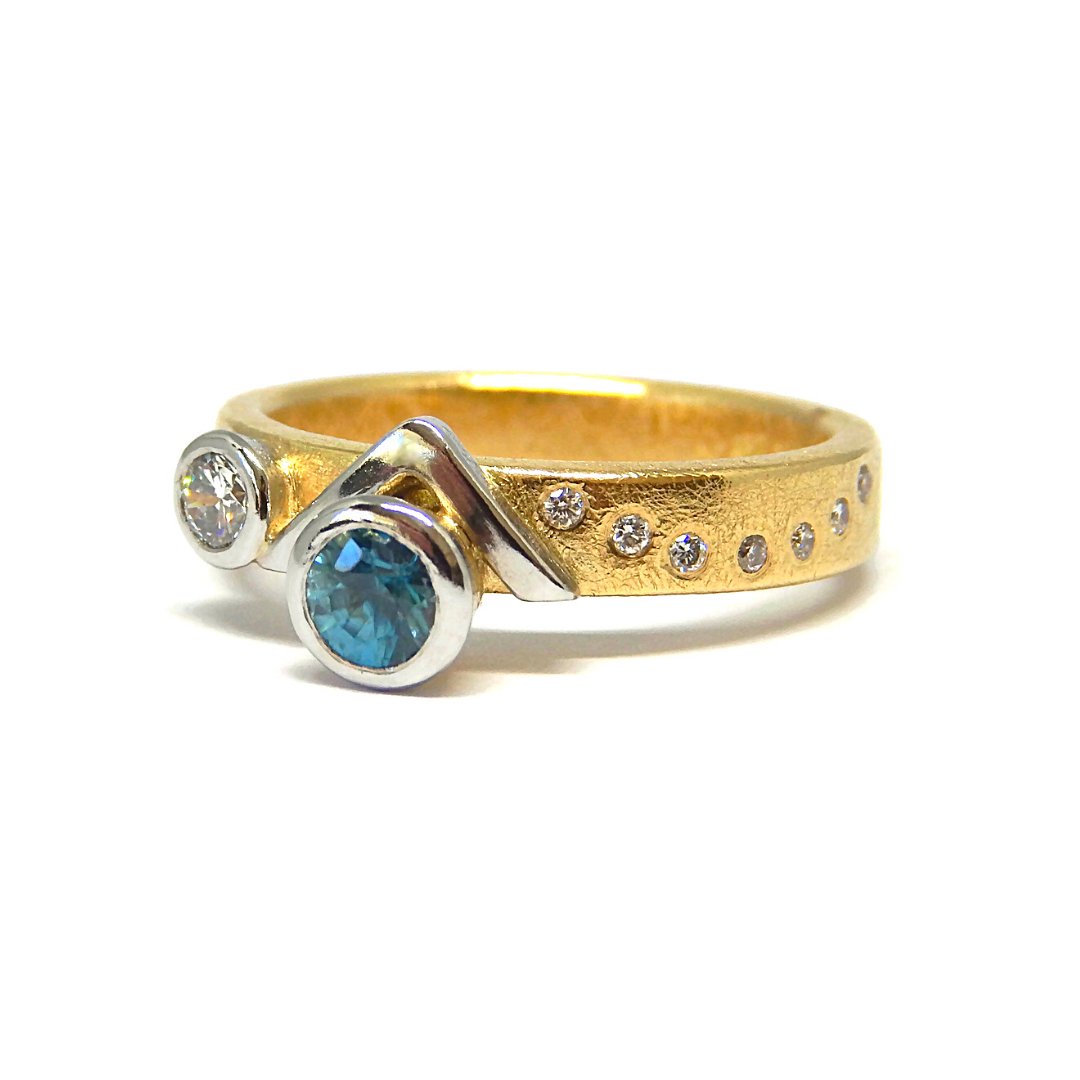 Roccio&#39;s Custom Bespoke Sea Shore Shaped Stacker Ring | In 18ct Yellow Gold And Platinum | Set With Blue Zircon And Diamonds