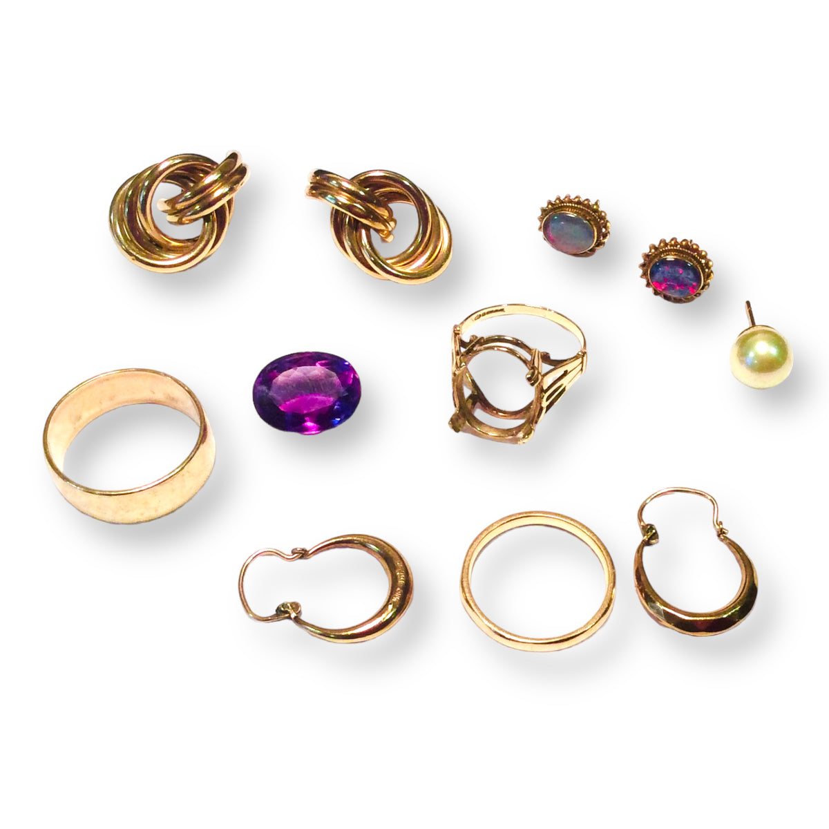 Elsie&#39;s Custom Bespoke Oval Clip-On Pendant For Pearls  | In Remodelled 9ct Gold | Set With Her Own Amethysts