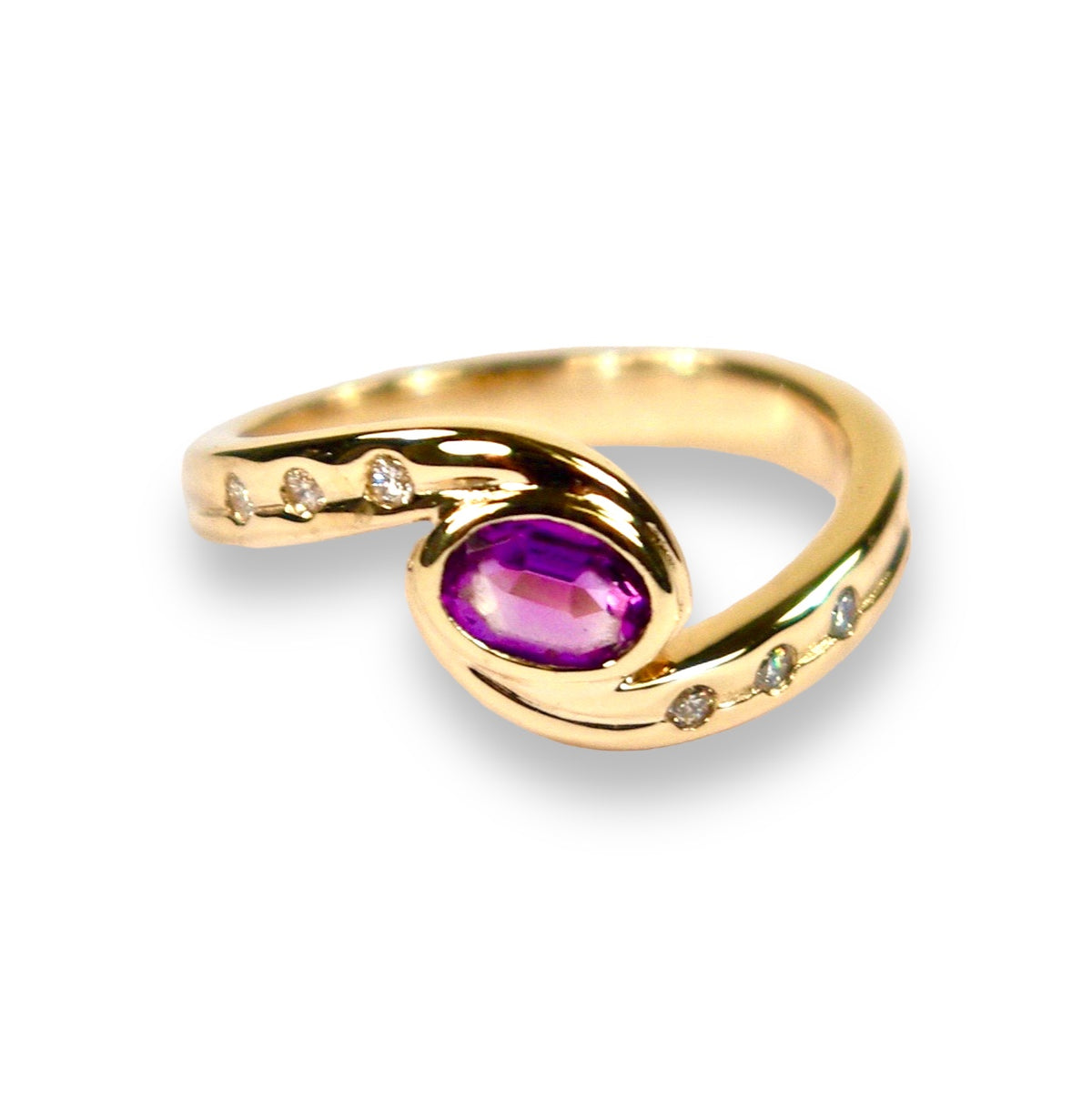 Mavis&#39;s Custom Bespoke Curved Twist Ring | In Remodelled 9ct Yellow Gold | Set With Her Own Amethyst And Diamonds