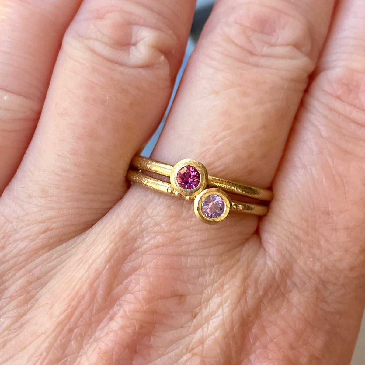 Victoria V-Cone Shaped Stacker | 9ct Gold Stacking Ring With Granules | Pink Purple Sapphire | Size P