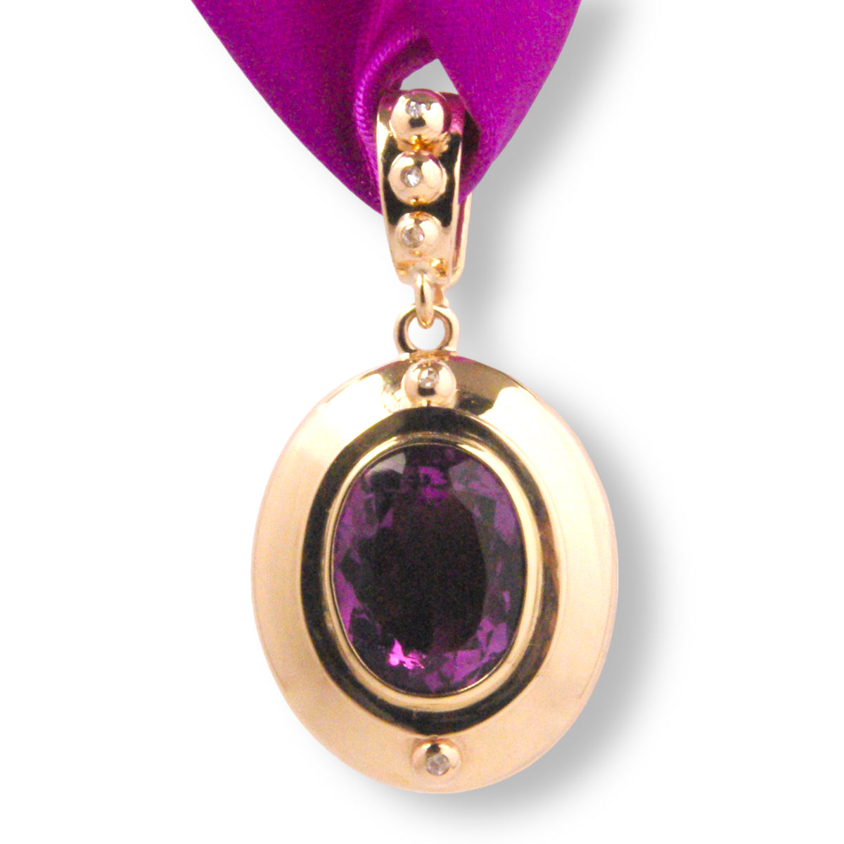 Elsie&#39;s Custom Bespoke Oval Clip-On Pendant For Pearls  | In Remodelled 9ct Gold | Set With Her Own Amethysts