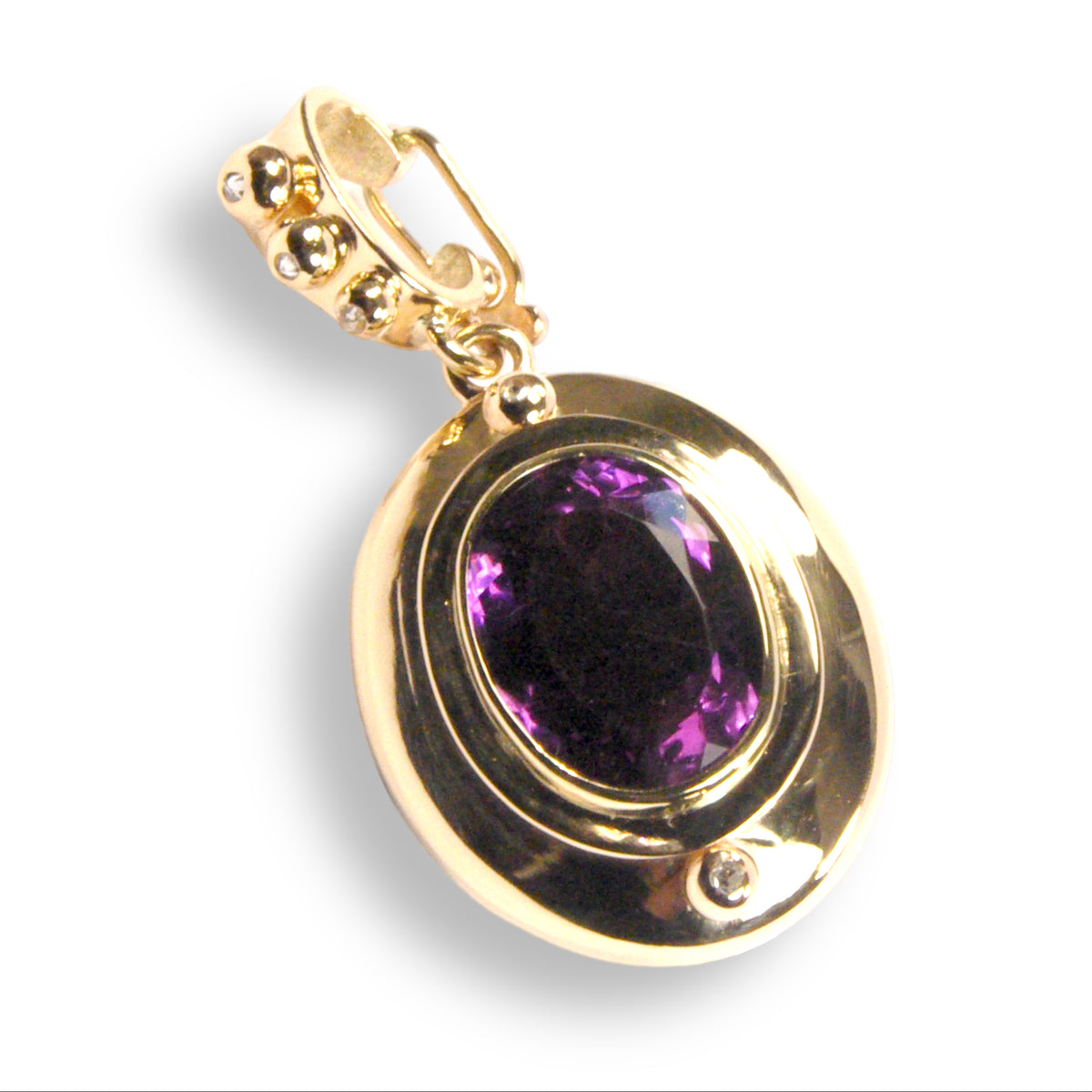 Elsie&#39;s Custom Bespoke Oval Clip-On Pendant For Pearls  | In Remodelled 9ct Gold | Set With Her Own Amethysts